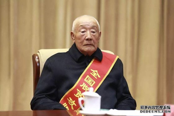 ѧϰ�人��ͬ־�Ƚ��¼��ĵ����