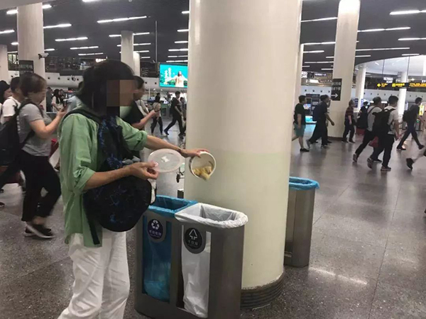 上海垃圾分类大考首日:有人高分 有人却考糊了